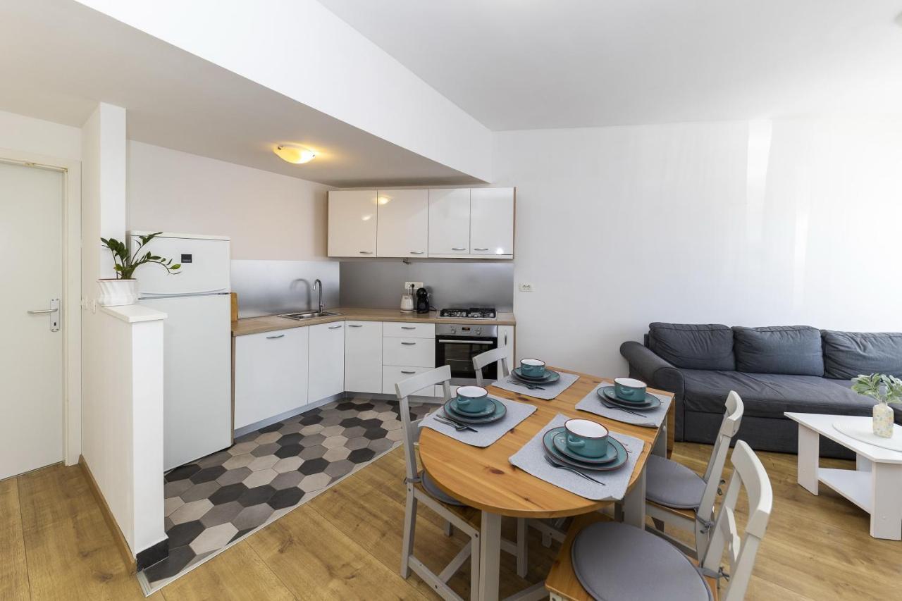 Apartments 23 And 25 With Free Private Parking Задар Экстерьер фото