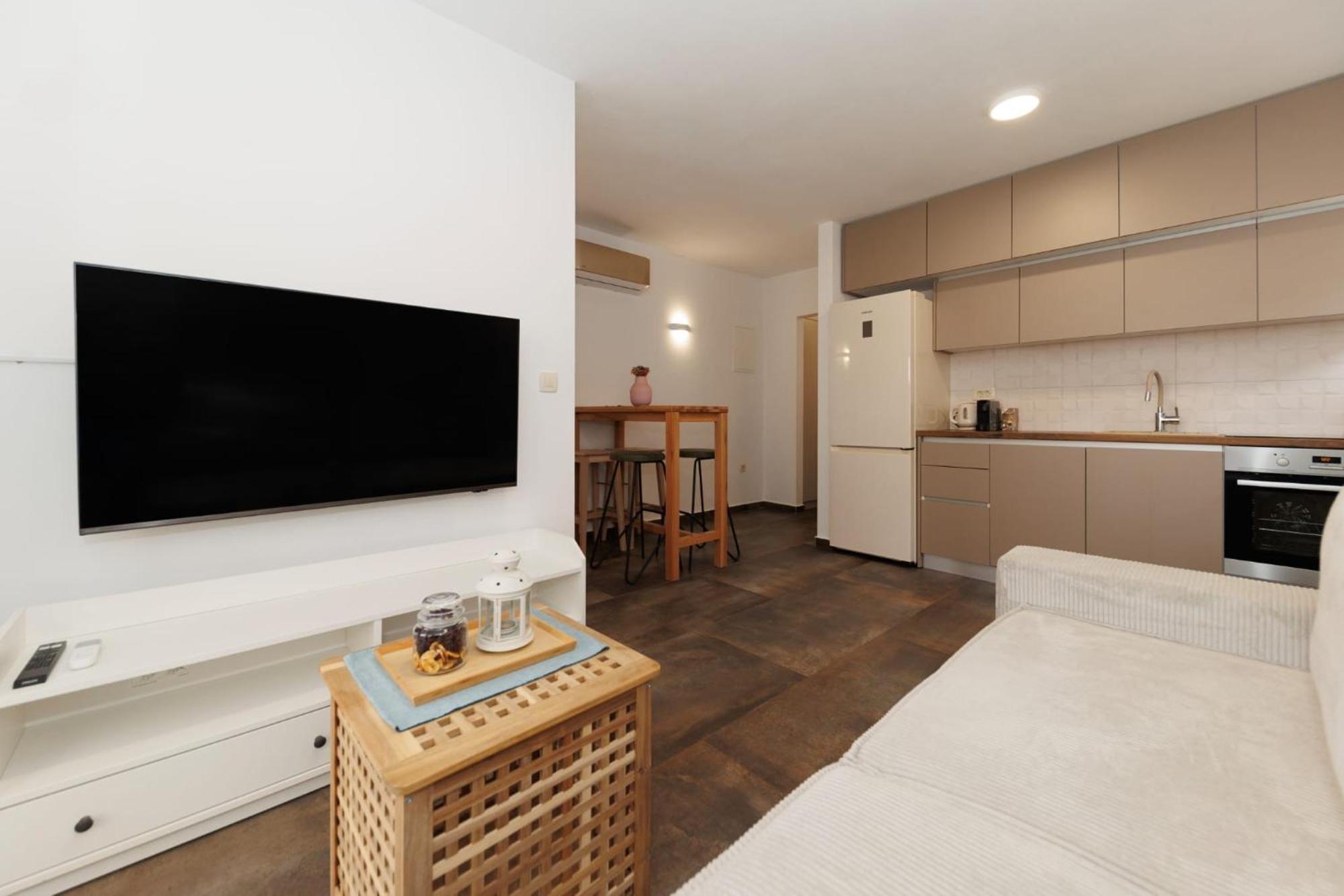Apartments 23 And 25 With Free Private Parking Задар Экстерьер фото